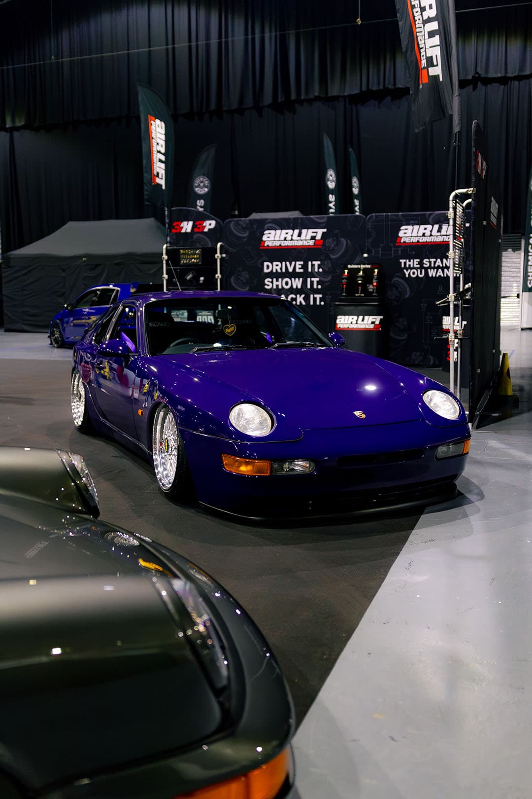 Vehicle featured at Ultimate Dubs UK 2024 with Air Lift Performance